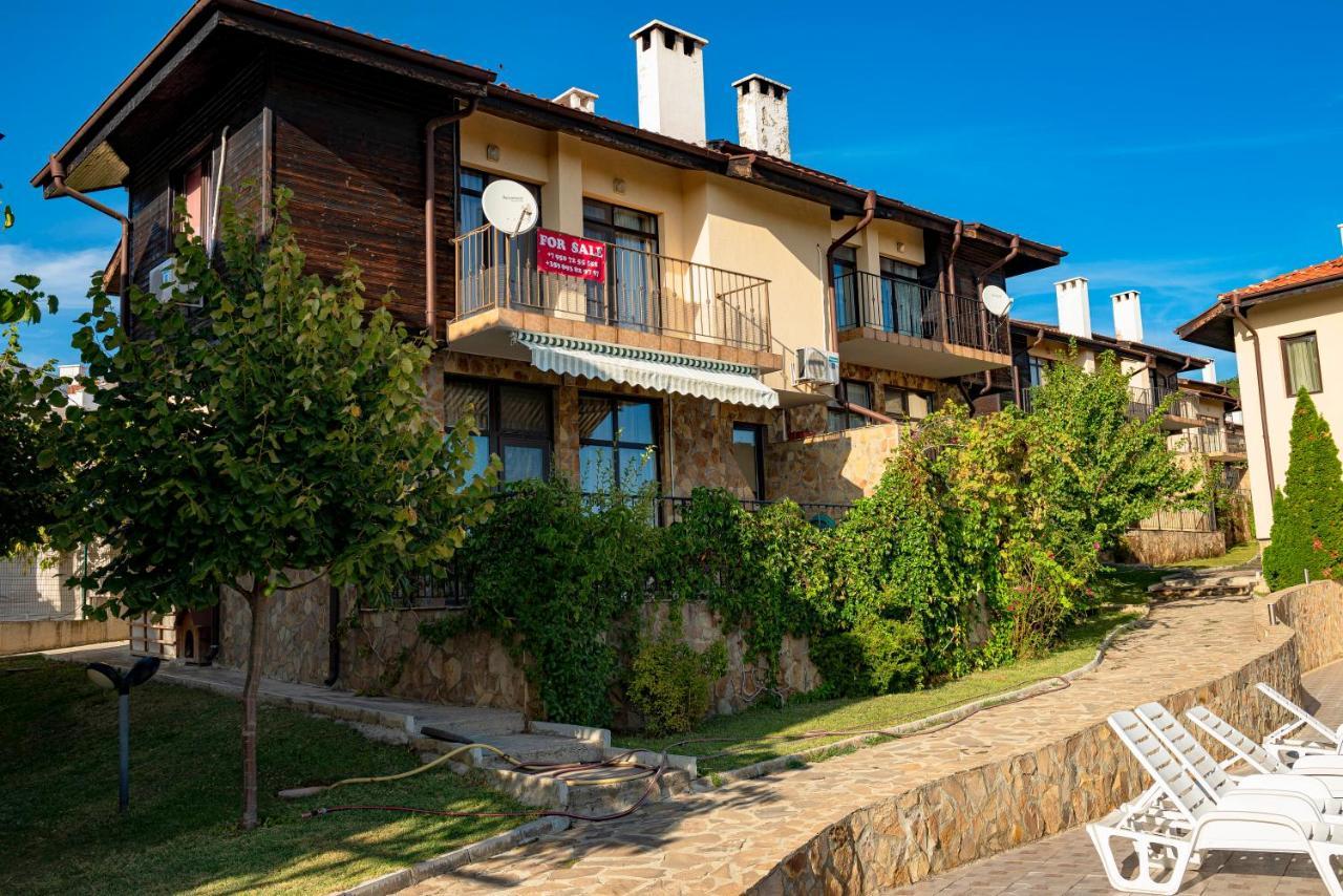 Menada Sunny Hill Villa Kosharitsa Esterno foto