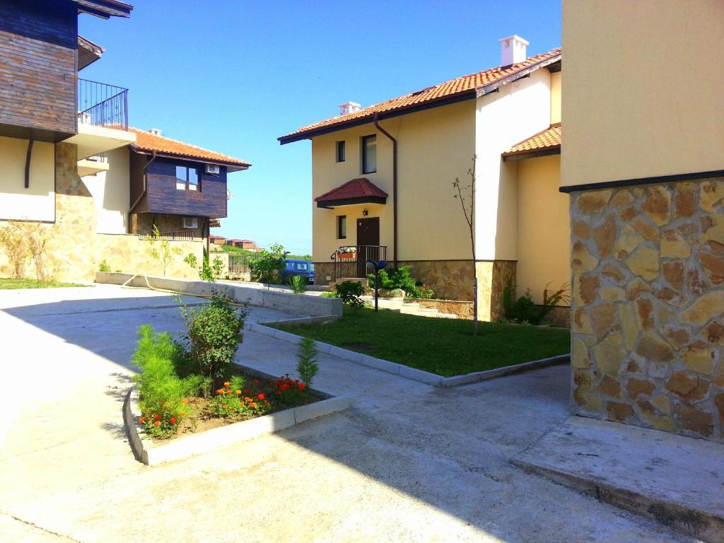 Menada Sunny Hill Villa Kosharitsa Esterno foto