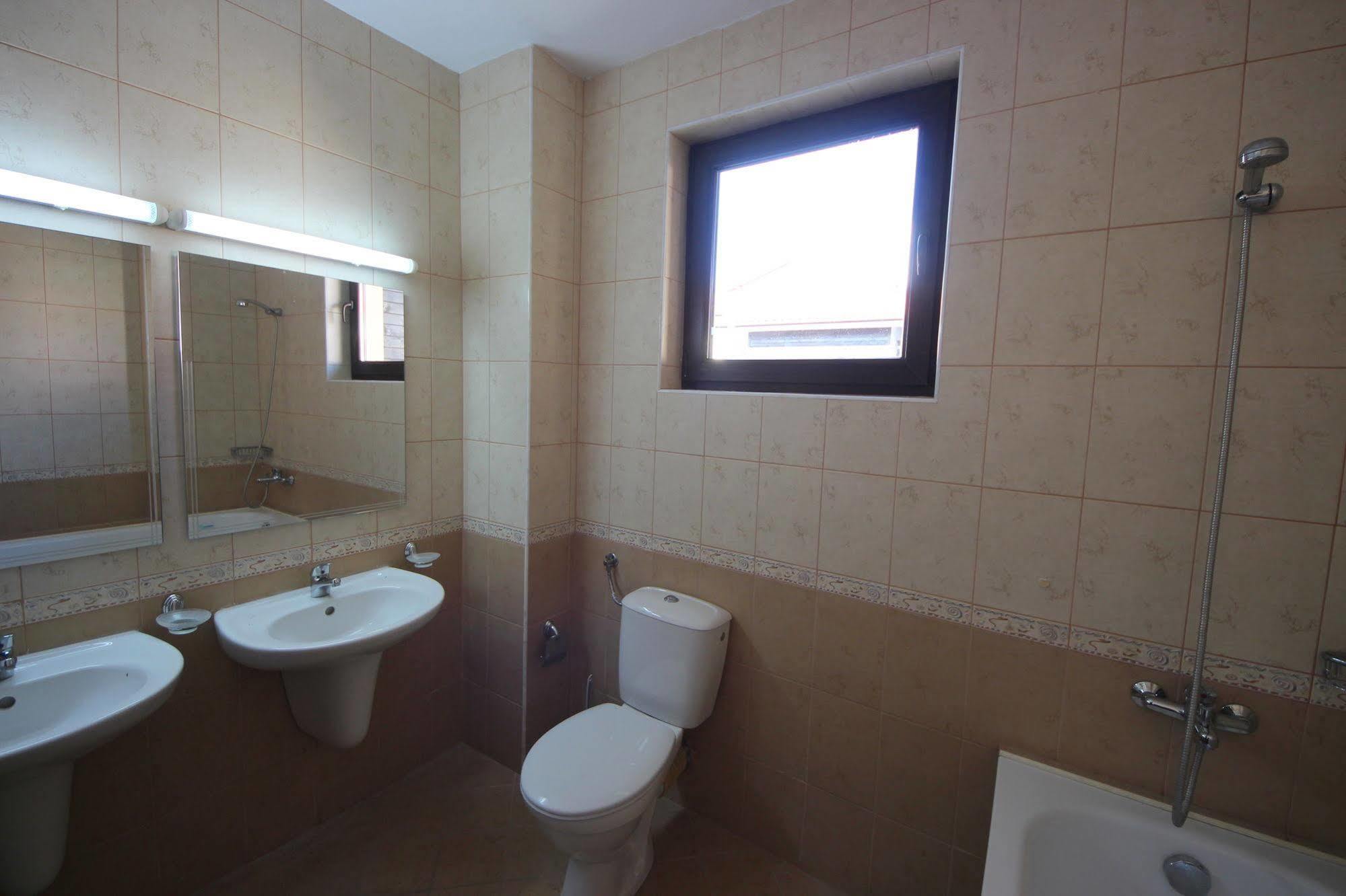 Menada Sunny Hill Villa Kosharitsa Esterno foto