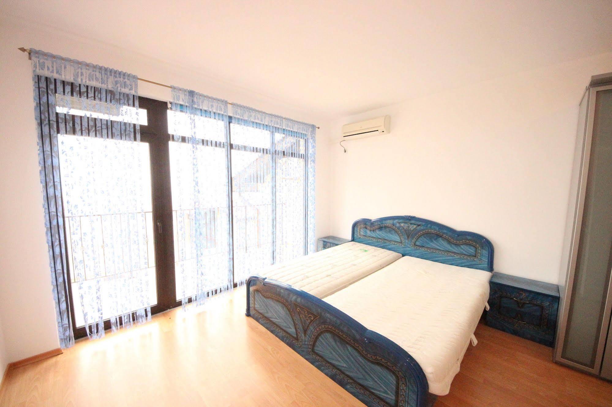 Menada Sunny Hill Villa Kosharitsa Esterno foto