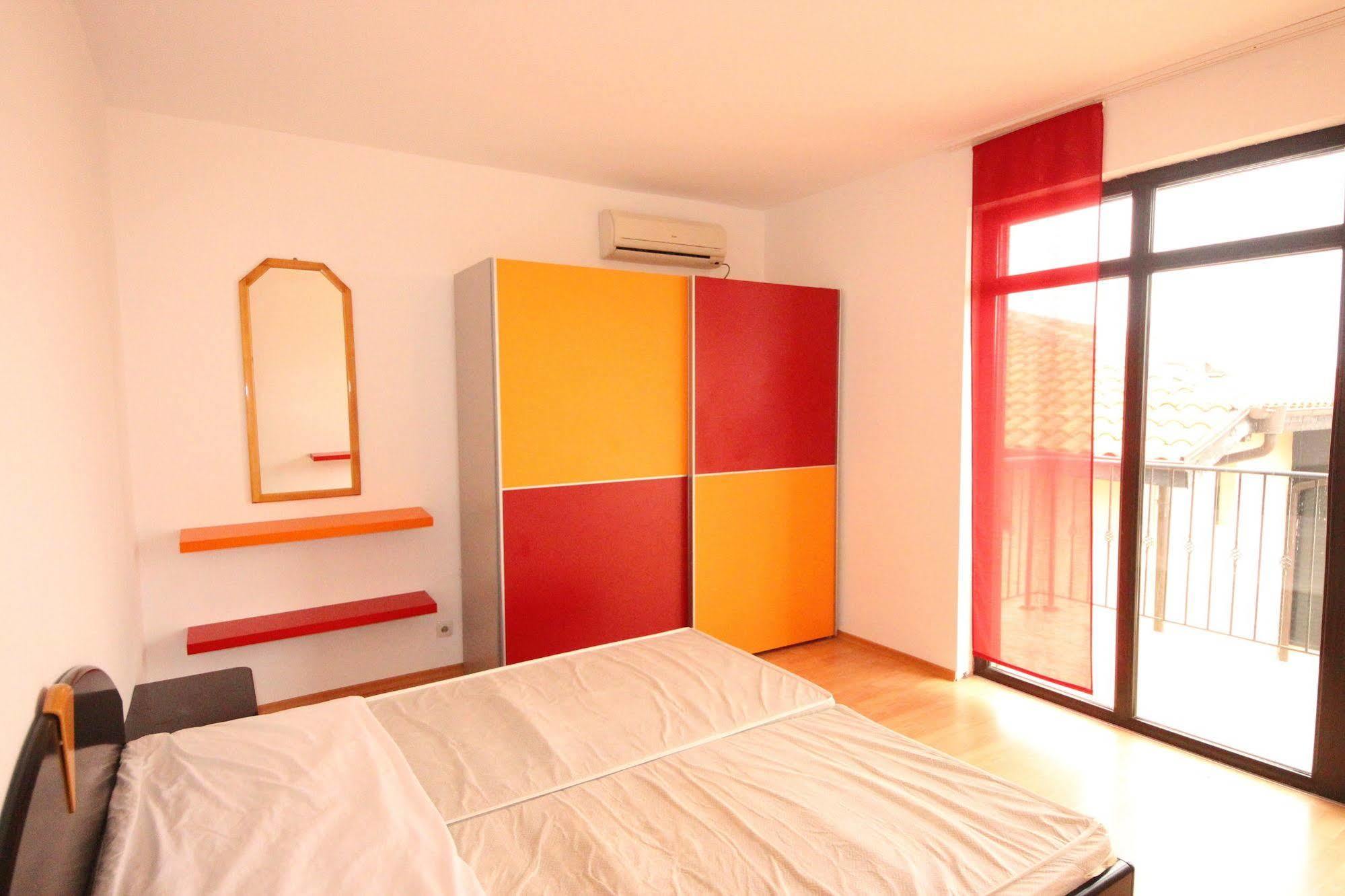 Menada Sunny Hill Villa Kosharitsa Esterno foto